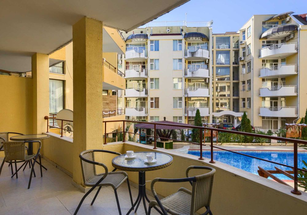 ТОП ОФЕРТА | Голям тристаен с паркомясто в  Слънчев бряг, Сандс