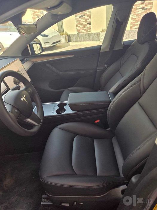 Tesla Model Y 2024 Dual Motor US