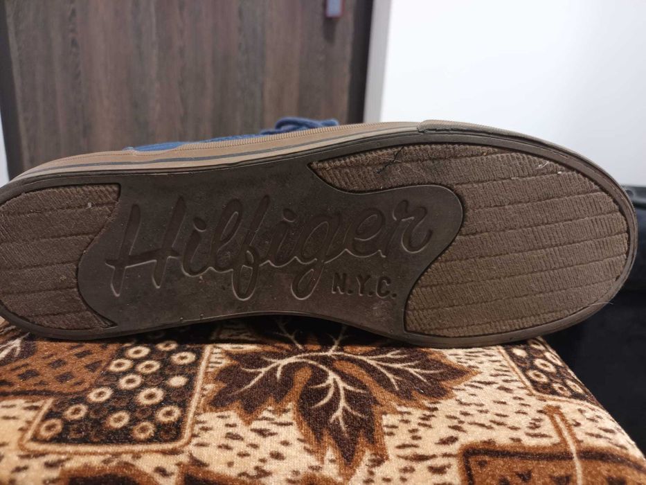 Adidasi Tommy Hilfinger nr 44