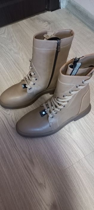 Дамски ботуши 39 номер