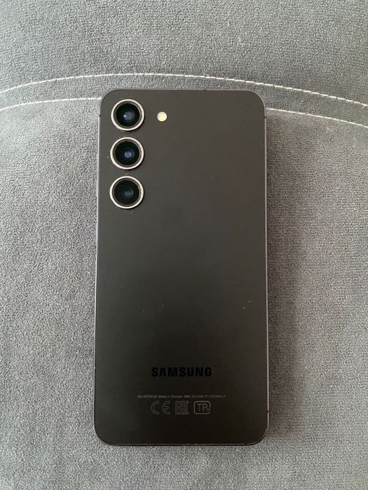 Продам Samsung s23
