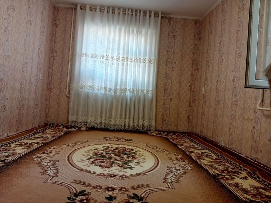 Продается квартира 2/1/4  Рисовый базар