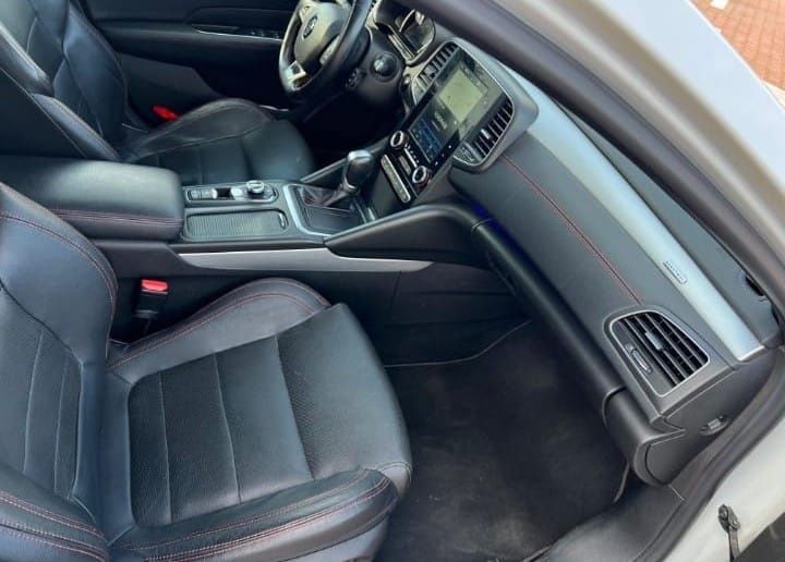 Vând Renault Talisman