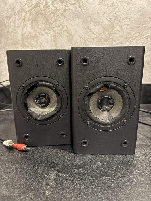 SVEN AS SPS-820 (sabvufer alo, kolonkalar ishlamaydi)