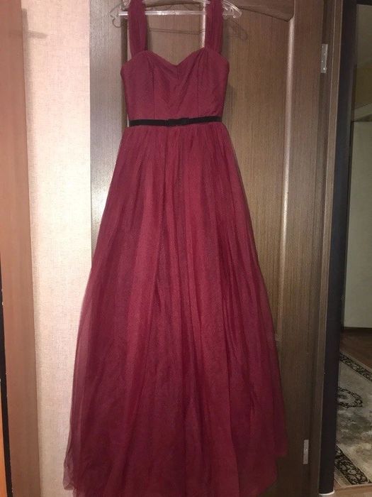 Вечернее платье