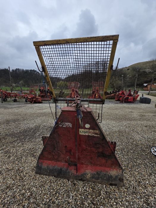 Troliu forestier in tiranti la tractor HOLZNECK 5T