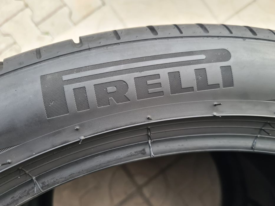 2бр. Летни гуми  325/35/23 Цола