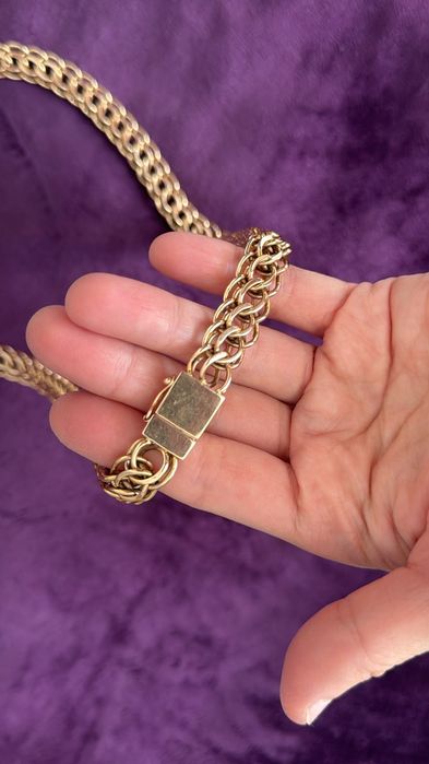 Продам шикарную золотую цепь