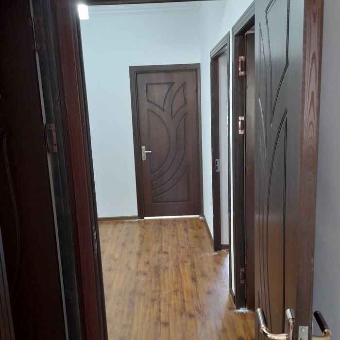 Аренда коракамиш 2хонали янги ремонт хеч ким яшамаган