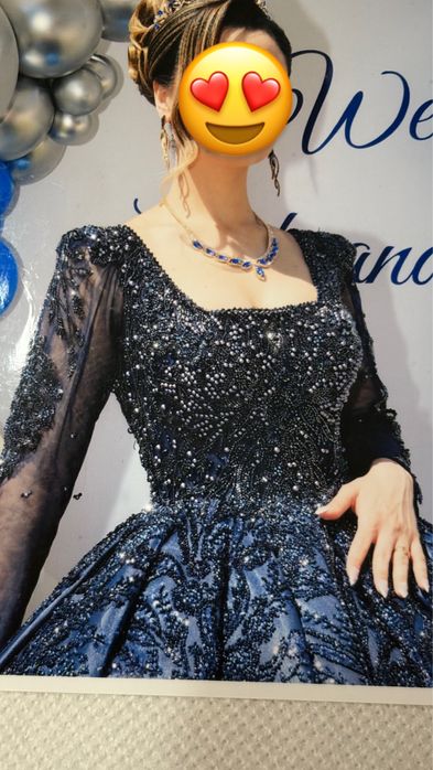 Официална рокля