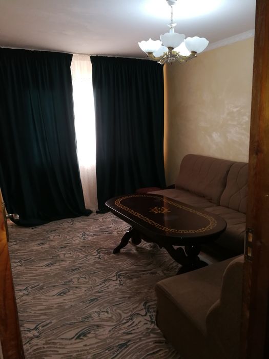 Продаётся 4 х комнатная квартира. Шарк 2