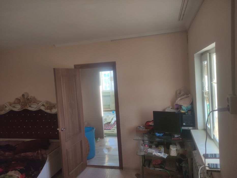 Үй сатылады срочно.