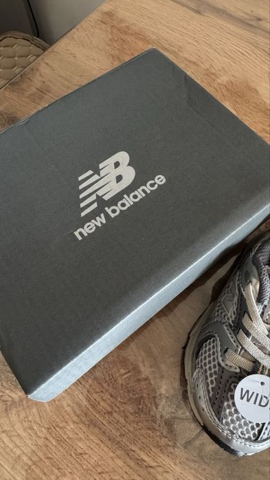 Продам детские кроссы New Balance.
