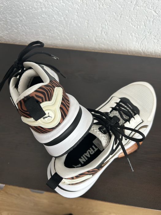 Дамски маратонки