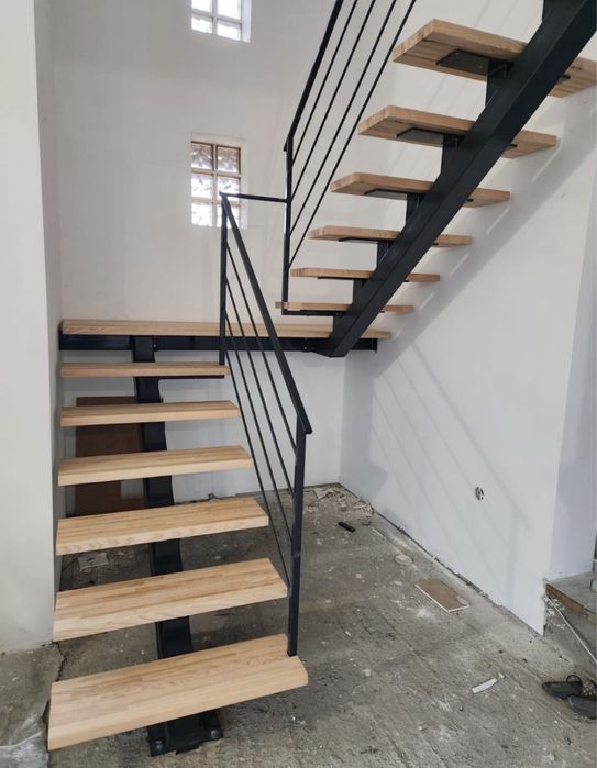 scarii pentru interior