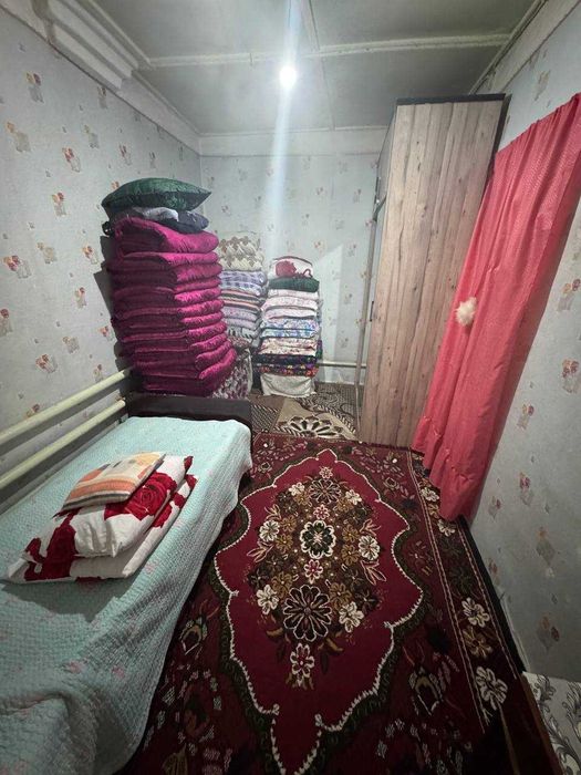 Продам дом махалля А.Тимура 1,5соток 6комнат угловая