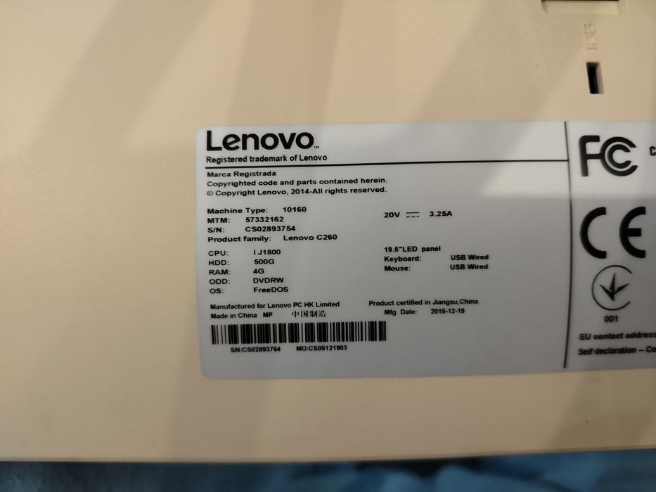 PC Lenovo All-în-One calculator