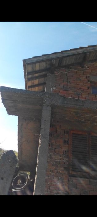 Продавам вила/къща
