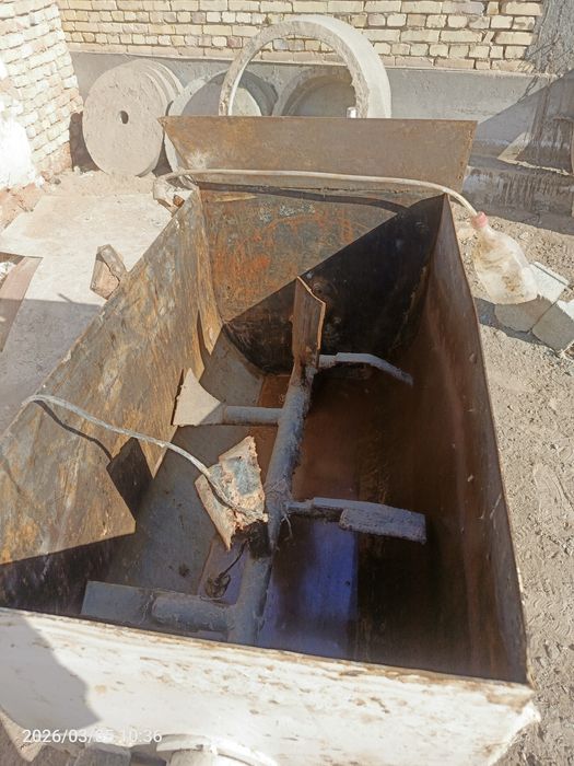 Mikser sotiladi xamir uchun