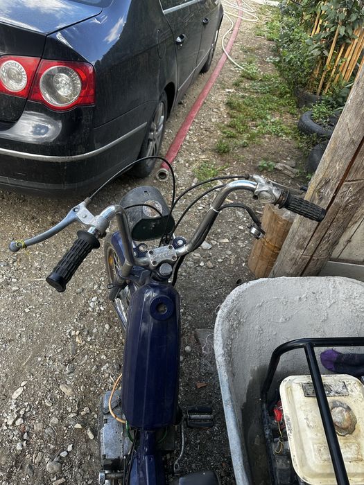 Moped gareli vip