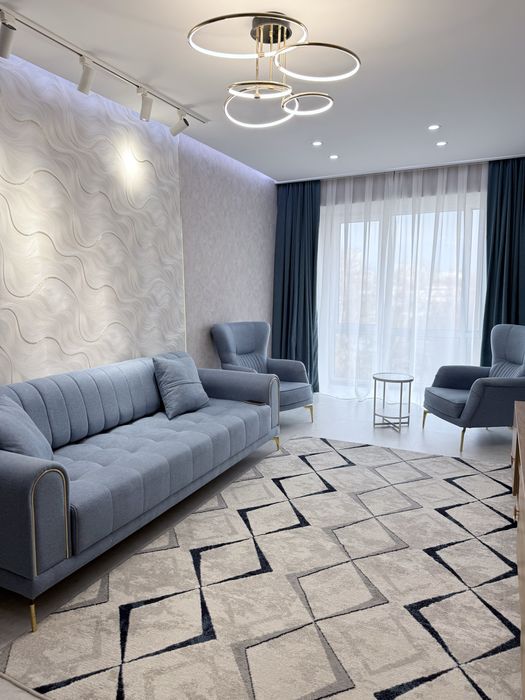 СВОЯ сдам в ценре 2/6/9 квартира Ц4