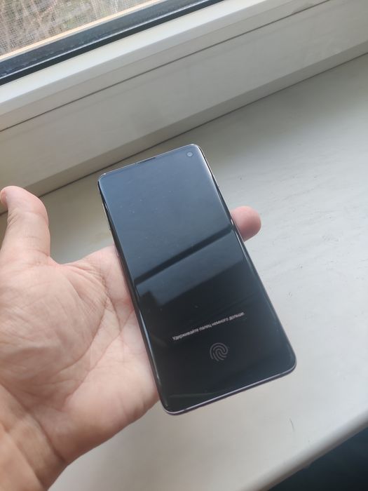 Samsung S10  8/128gb