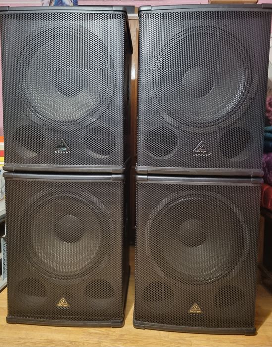 Basi activi BEHRINGER B1800 XP - 4 bucati