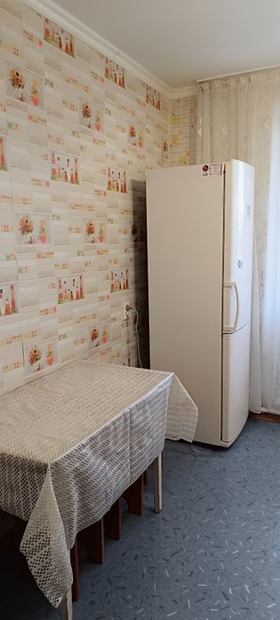 Сдам 2к.кв район Сазда