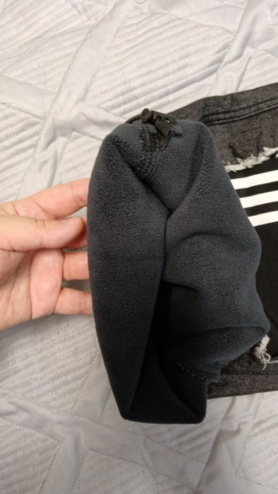 Продам джинсы новые