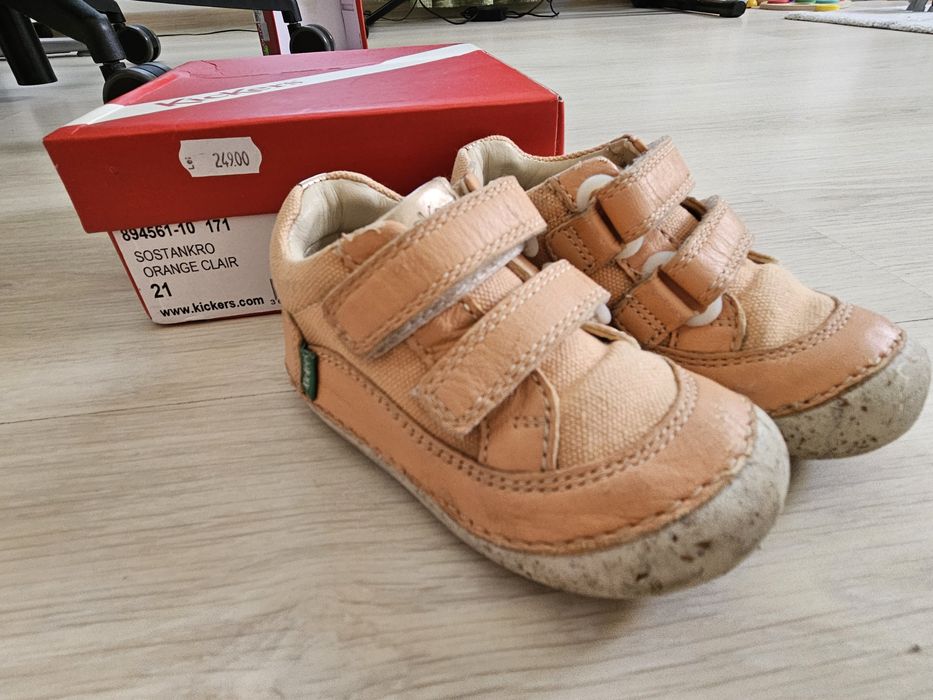 Pantofi barefoot din piele Kickers 21