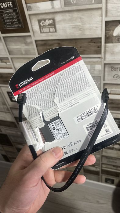 Продам SSD накопитель