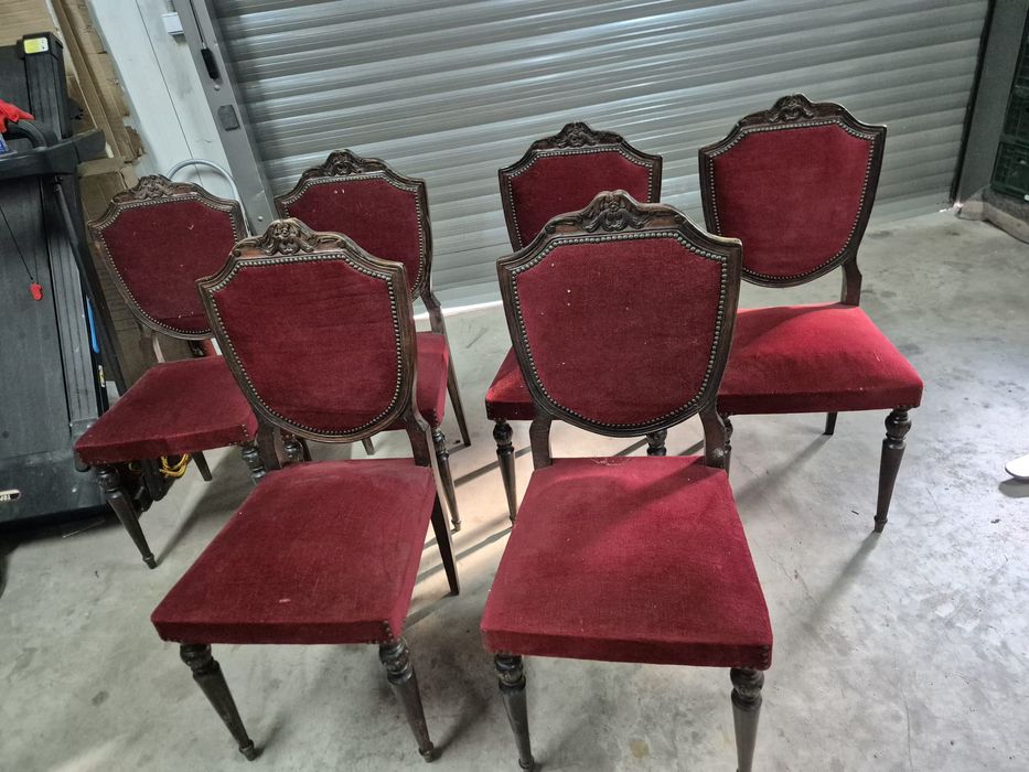 Дървено столове с дърворезба,за реставрация