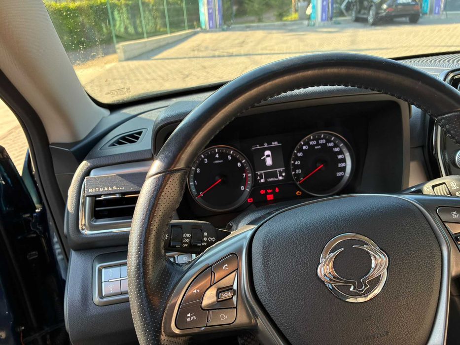 Tivoli 1.5 benzină manuală 163 cai
