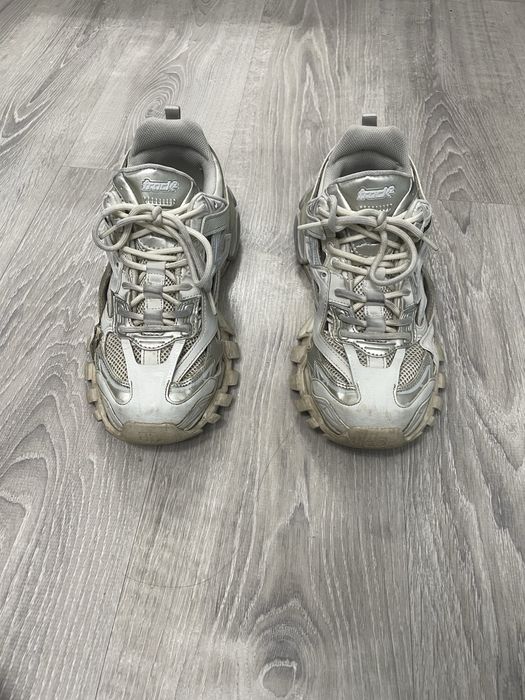 Balenciaga track 2