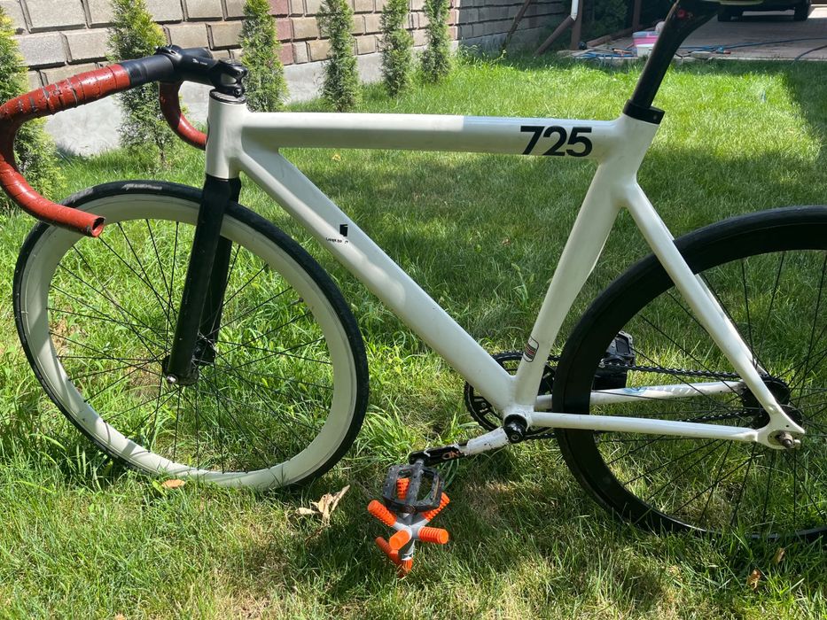 Рама Leader 725 фикс Fixed gear фреймсет