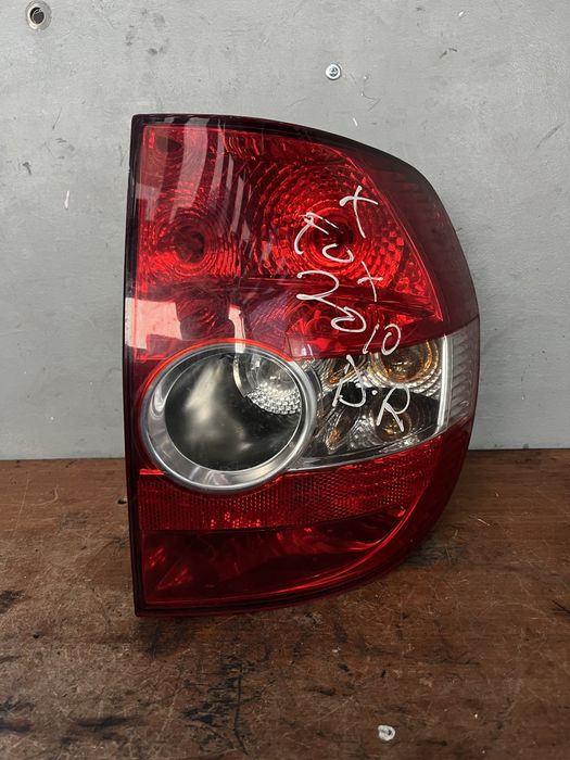 Tripla/Triple Volkswagen Fox 2010