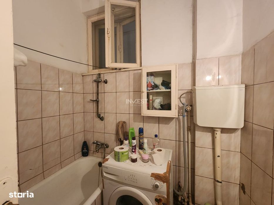 Casa Centru Iasi, 7 Camere, 143 Mp Utili, 22 Mp Beci, Magazie Si Garaj