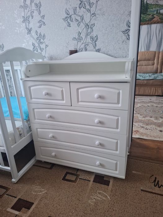 Продам детскую кроватку