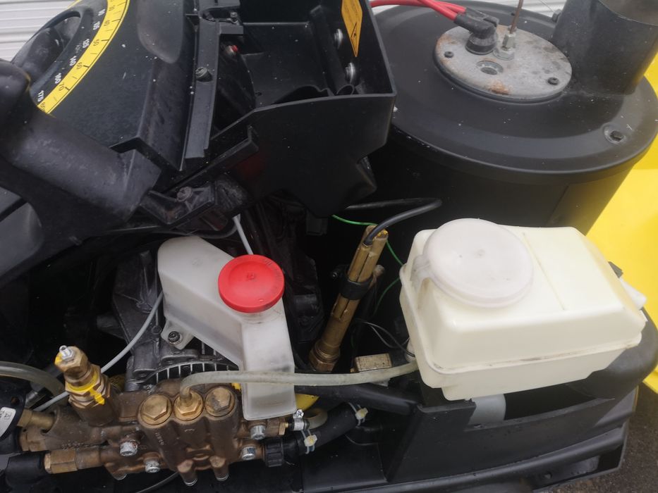 Пароструйка Karcher HDS 558C eco 220V160bar 3kw Най Висок Клас