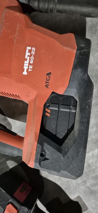 Hilti rotopercutor pe acumulator
