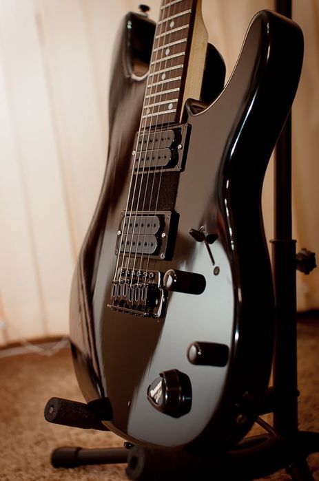 Электрогитара Dean (DiMarzio Evolution)