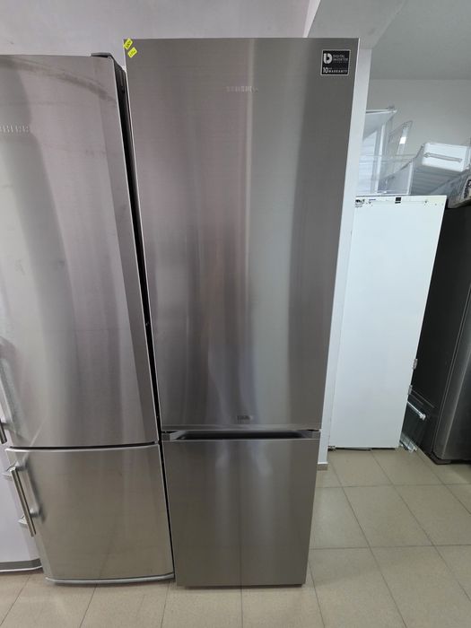 Хладилник с фризер Samsung Chef collection