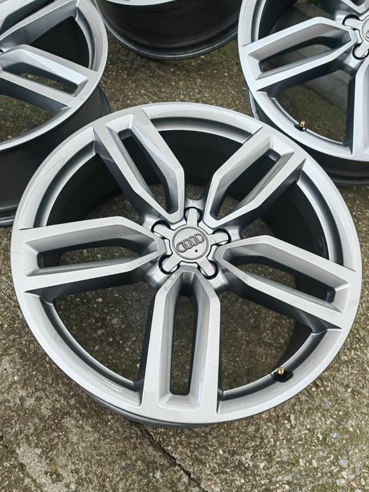 Джанти за Ауди 21' 8.5j e43