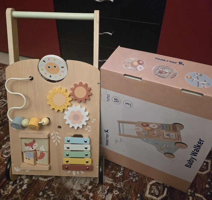 Дървен уокър / проходилка Tooky Toy