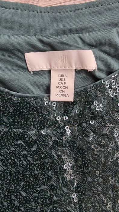 H&M  рокля тип тениска  размер S