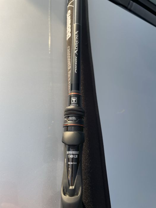 Vând Shimano Poison Adrena 174H-LM Swim & Big Bait (2,24 m / 14–56 g)