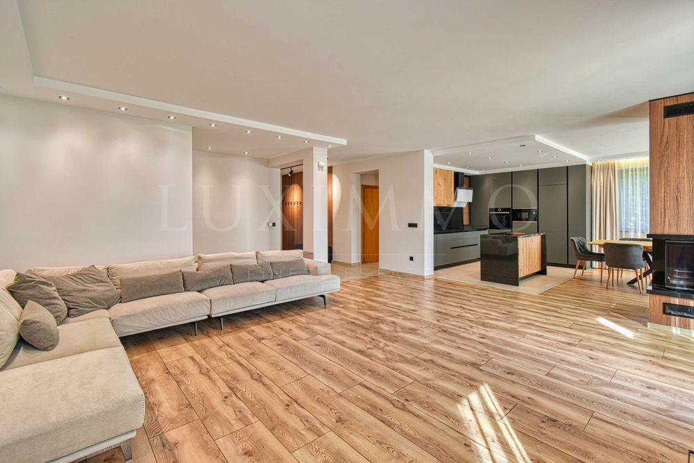 Продава се Къща в с. Кладница, Област Перник - 200 кв.м за 2000 €/кв.м - Снимка #15