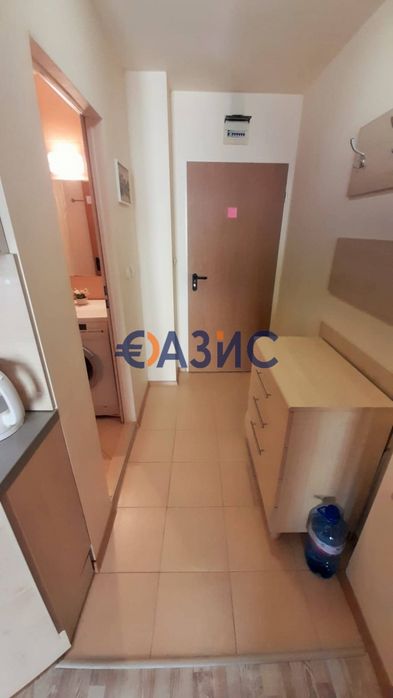Продава се Едностаен апартамент в к.к. Слънчев бряг - 33 кв.м за 1637 €/кв.м - Снимка #6
