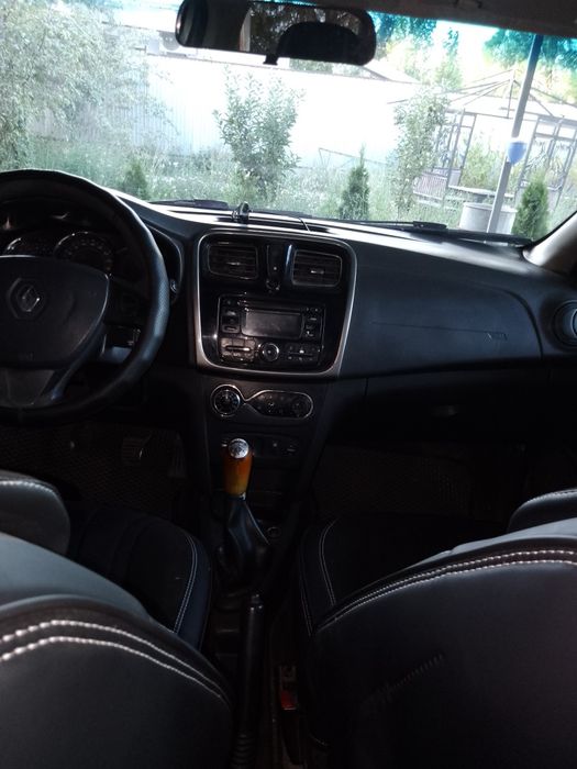 Рено Сандеро Степвэи 2. 2015 г.