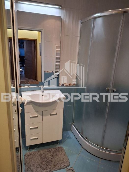 3-стаен в София-Овча Купел площ 103